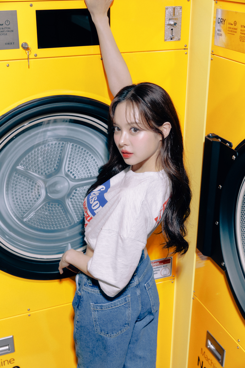 Laundry Booth look